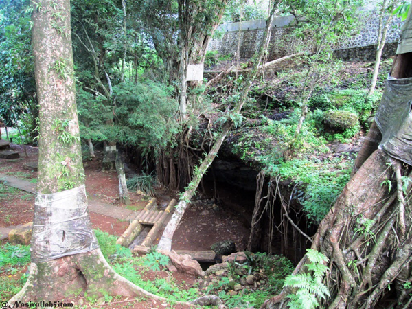 Nyasar ke Gua Sakti, Plajan, Jepara - Nasirullah Sitam