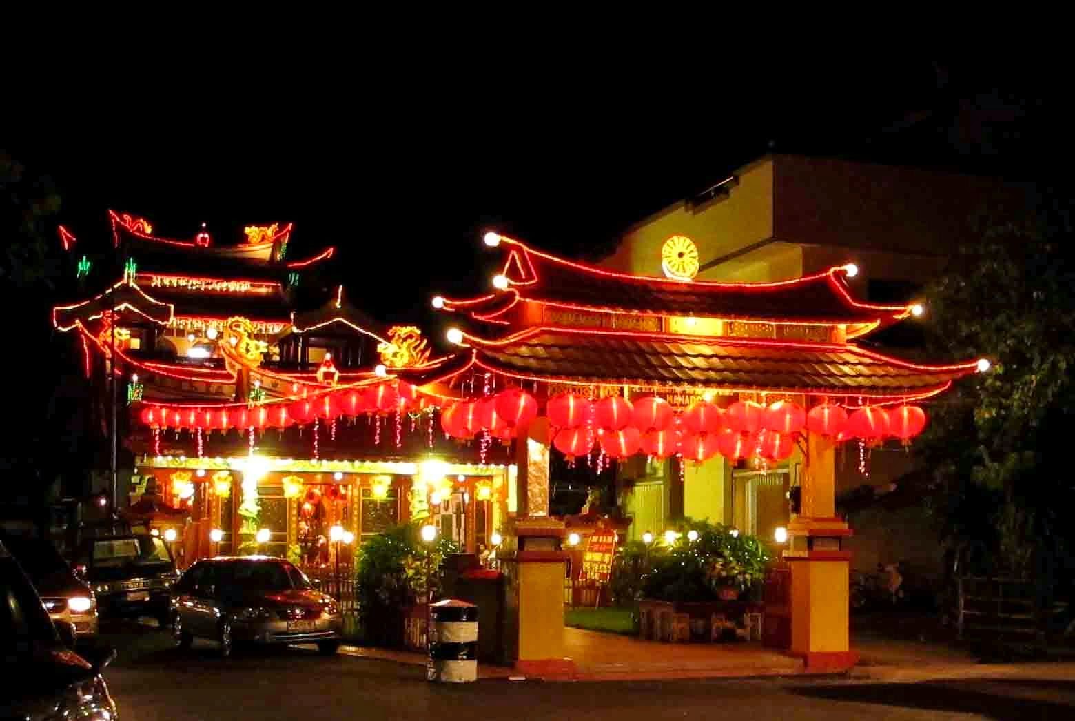 KUIL BAN HIN KIONG - Wisata Indonesia