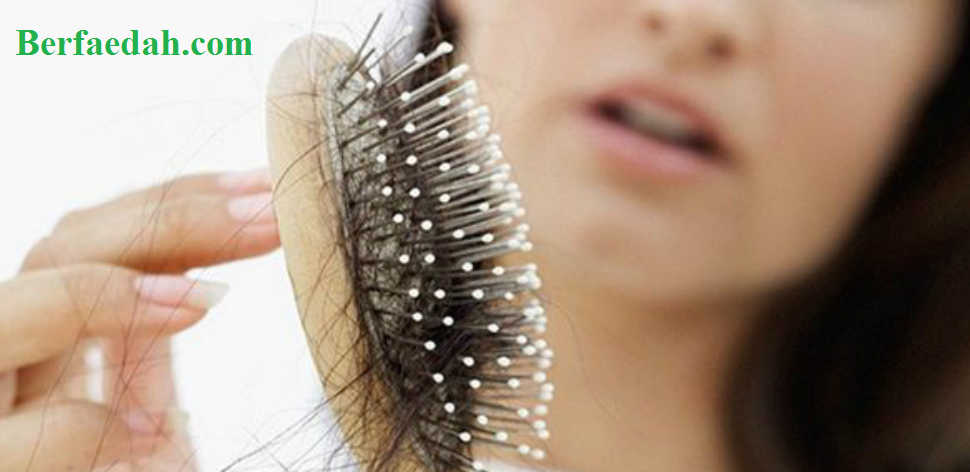 Inilah 9 Penyebab Rambut Rontok Terus Menerus Berlebihan Berfaedah Com