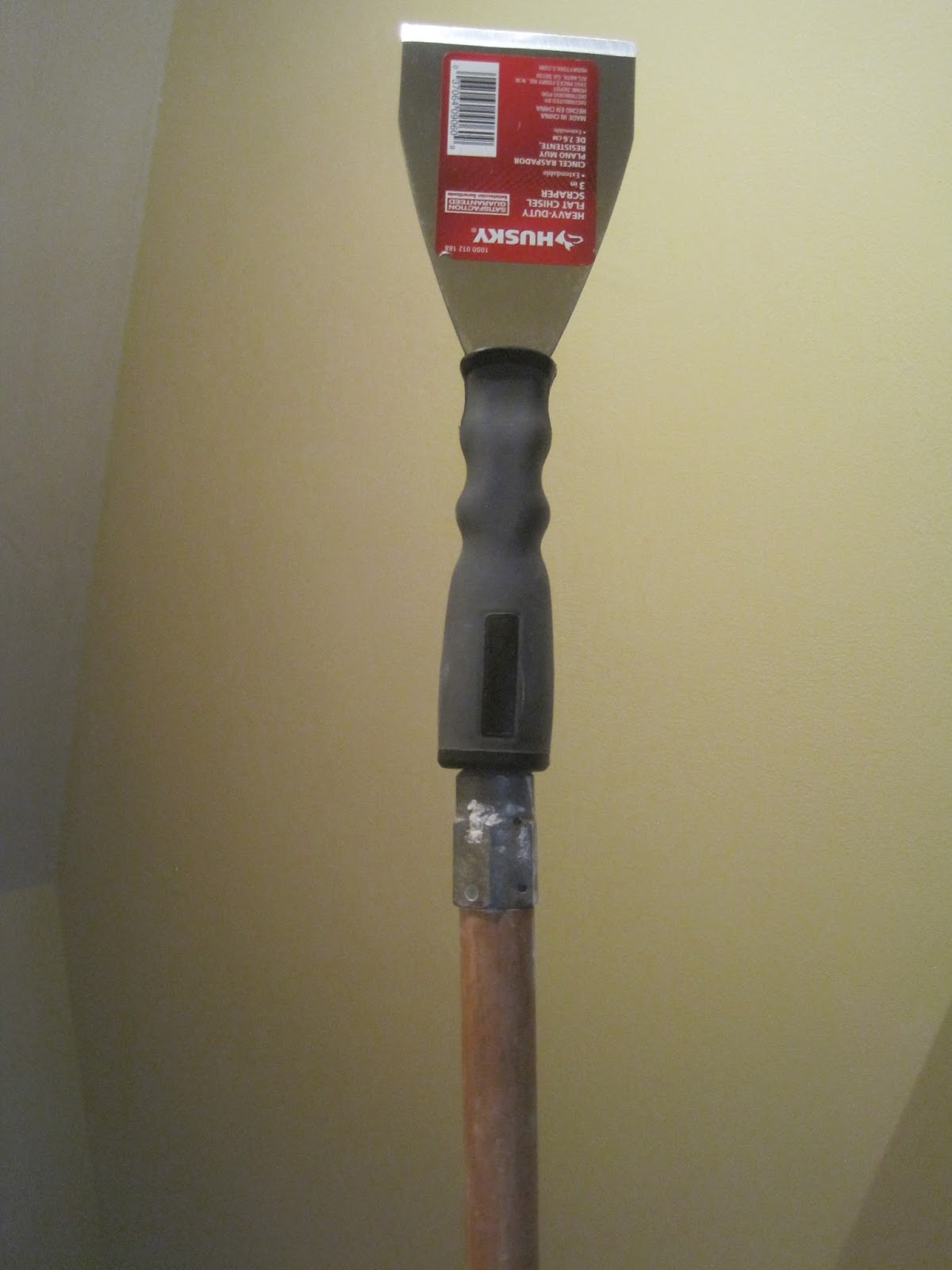 Decorated Chaos Tip for Sanding High Walls or Ceilings