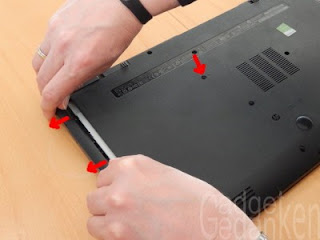 Schritt 7: DVD Laufwerk herausziehen Schritt 7: DVD Laufwerk herausziehen