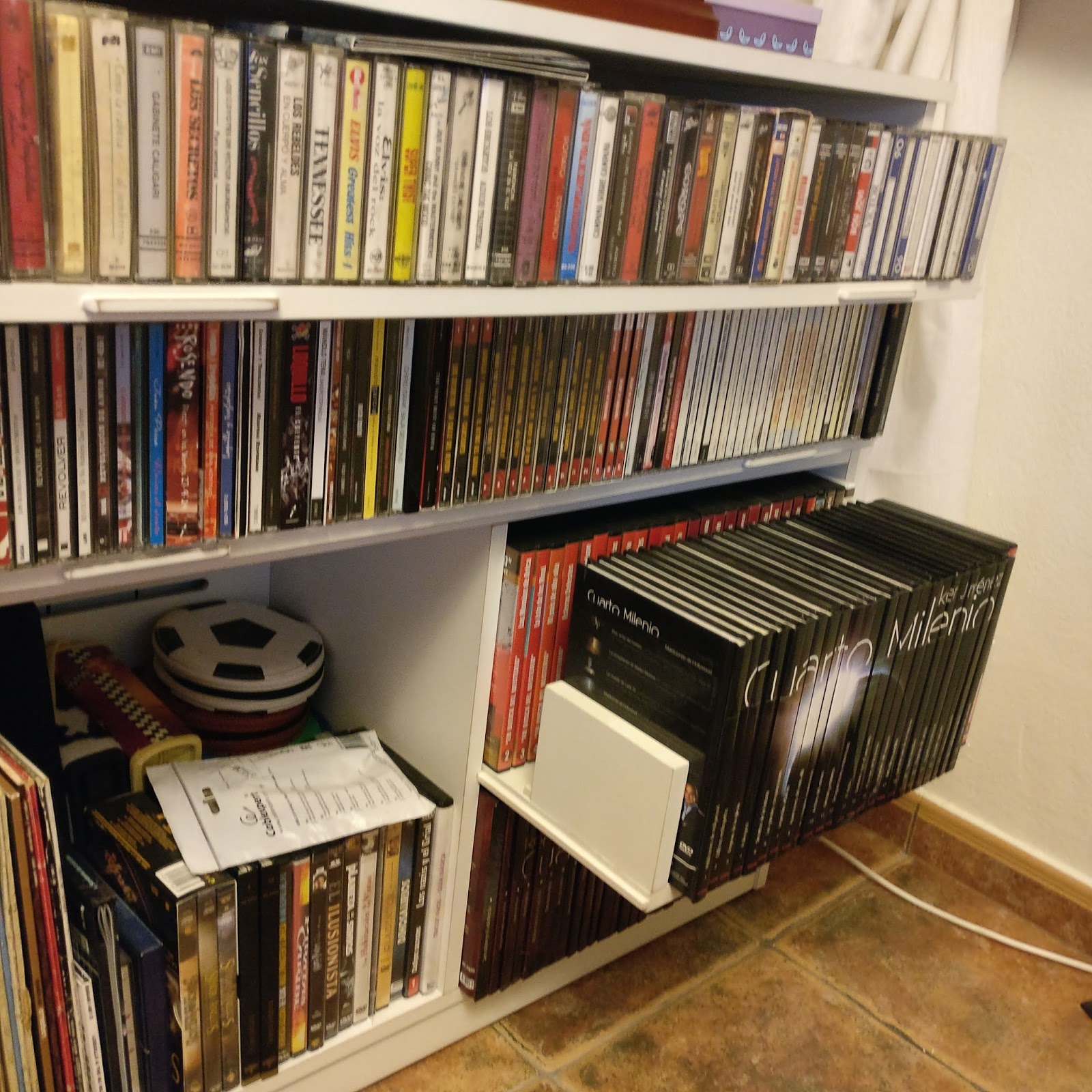 EL RINCON DEL MUEBLE: Mueble para vinilos, CD, cassete y DVD