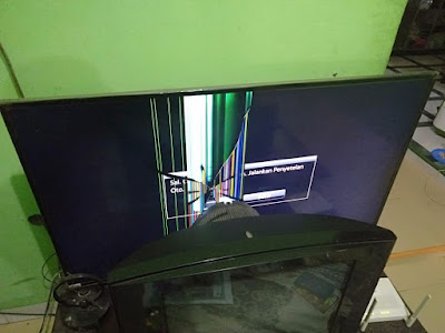 layar lcd tv pecah