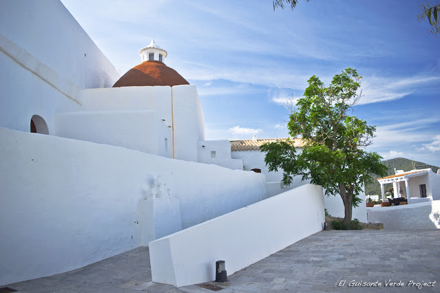 Ibiza, Santa Eulàlia del Riu, iglesia, por El Guisante Verde Project