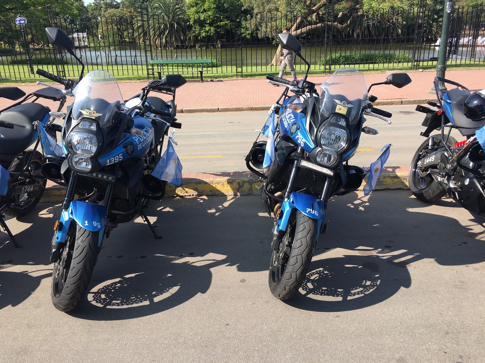 Chapati Road: Motos de la Policia de la Ciudad de Buenos Aires