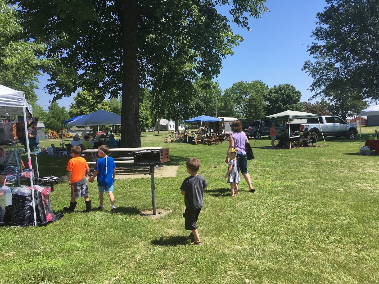 Toddling Through Kansas Effingham