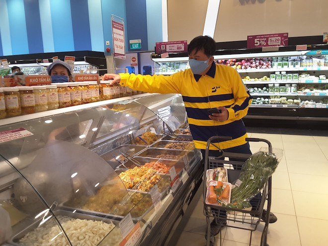 Giãn cách mùa dịch COVID-19: App công nghệ nhận hàng vạn đơn mỗi ngày