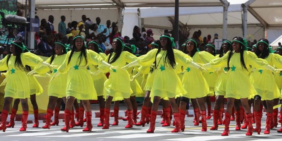 Les majorettes, principales attractions du défilé du 4 ...
