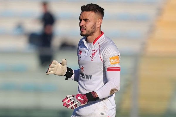 Oficial: Lecce, renueva Gabriel hasta 2022