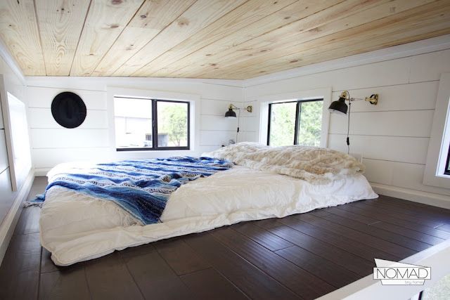 Texas Hill Country Getaway House [ TINY HOUSE TOWN ]