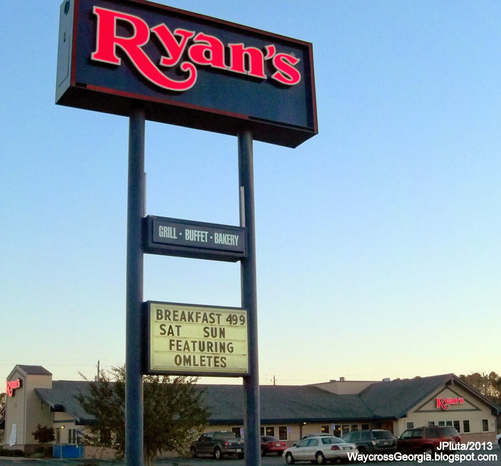 WAYCROSS Ware Cty.College Restaurant Bank Hotel Attorney Dr