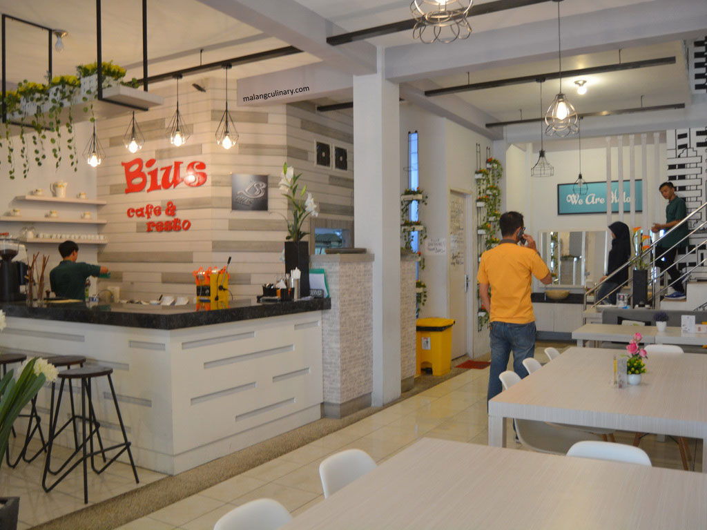 Cafe Bius, SEWA RUANG MEETING MALANG, Tempat Ngerjain Tugas di Malang