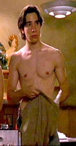 Justin Long Shirtless picture mega post.