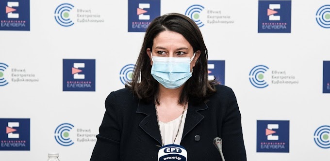 Κεραμέως: Τι θα συμβεί εάν υποψήφιος στις Πανελλήνιες νοσήσει με κορονοϊό