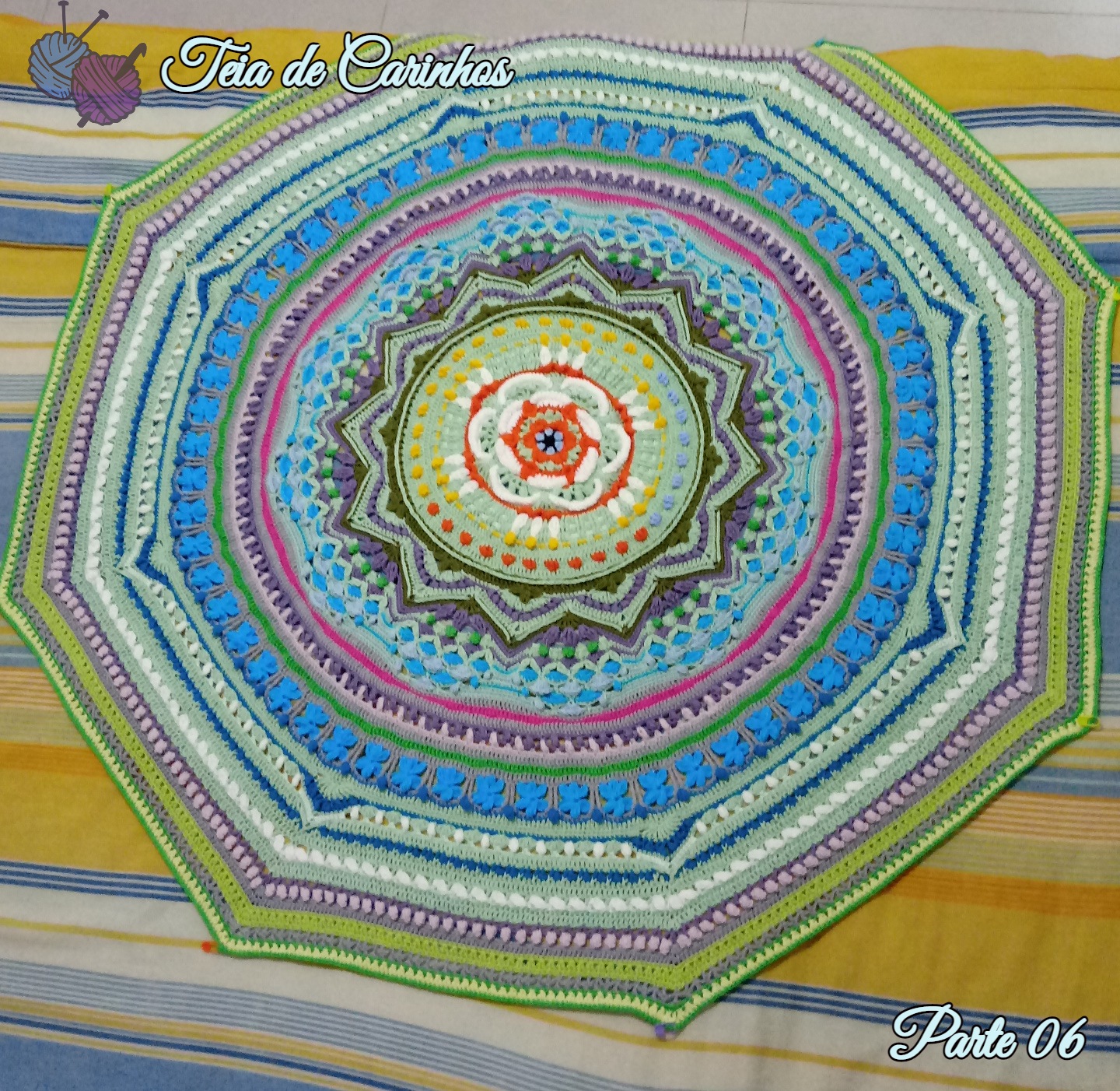 Manta Octagonical da Crystals & Crochet Natal 2020