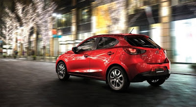 Keunggulan Mazda 2 Keunggulan Mazda 2