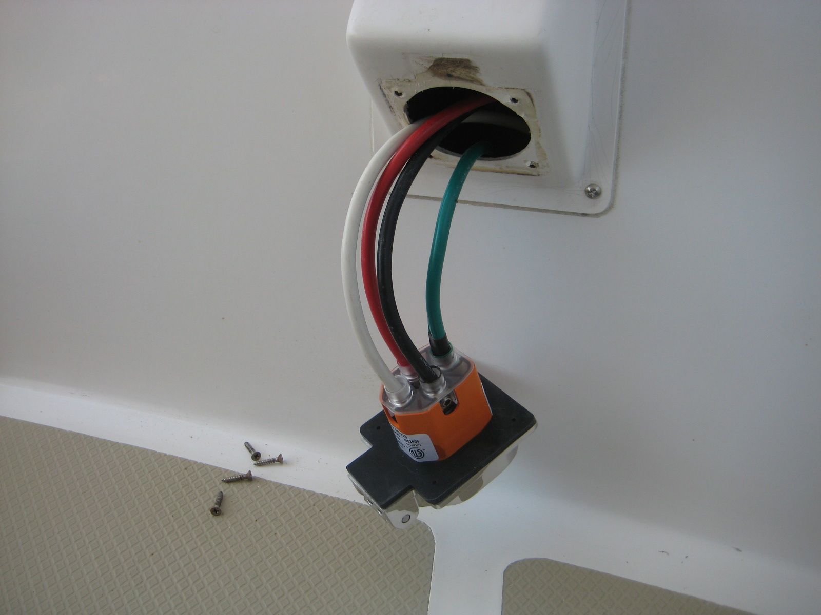 TakingPaws: SmartPlug - The Real Installation Story