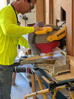 DeWalt Compound Miter Saw