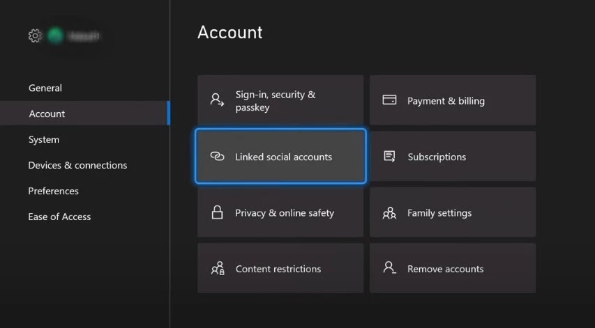How to add social media accounts linked to your Xbox