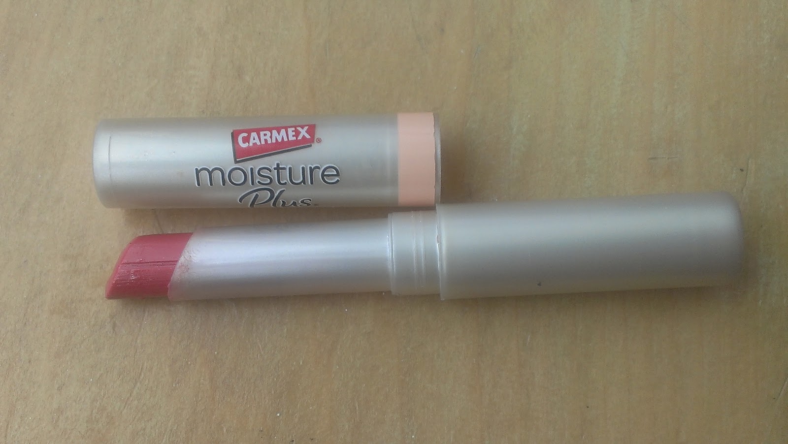 Beauty Stir Review Carmex Moisture Plus Tinted Lip Balms! Beauty Stir Review Carmex Moisture Plus Tinted Lip Balms!