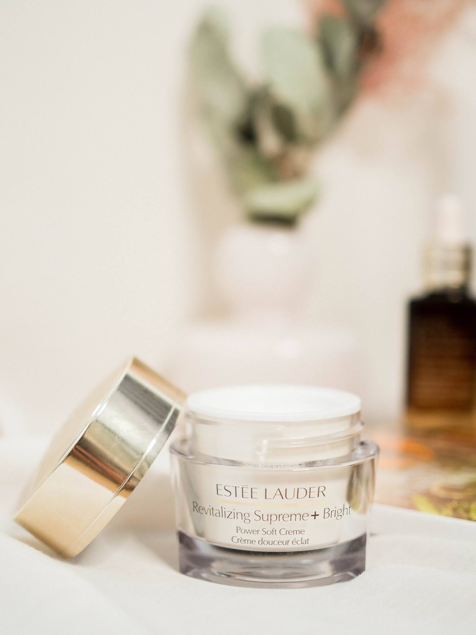 Estée Lauder Revitalizing Supreme+ Bright Power Soft Creme