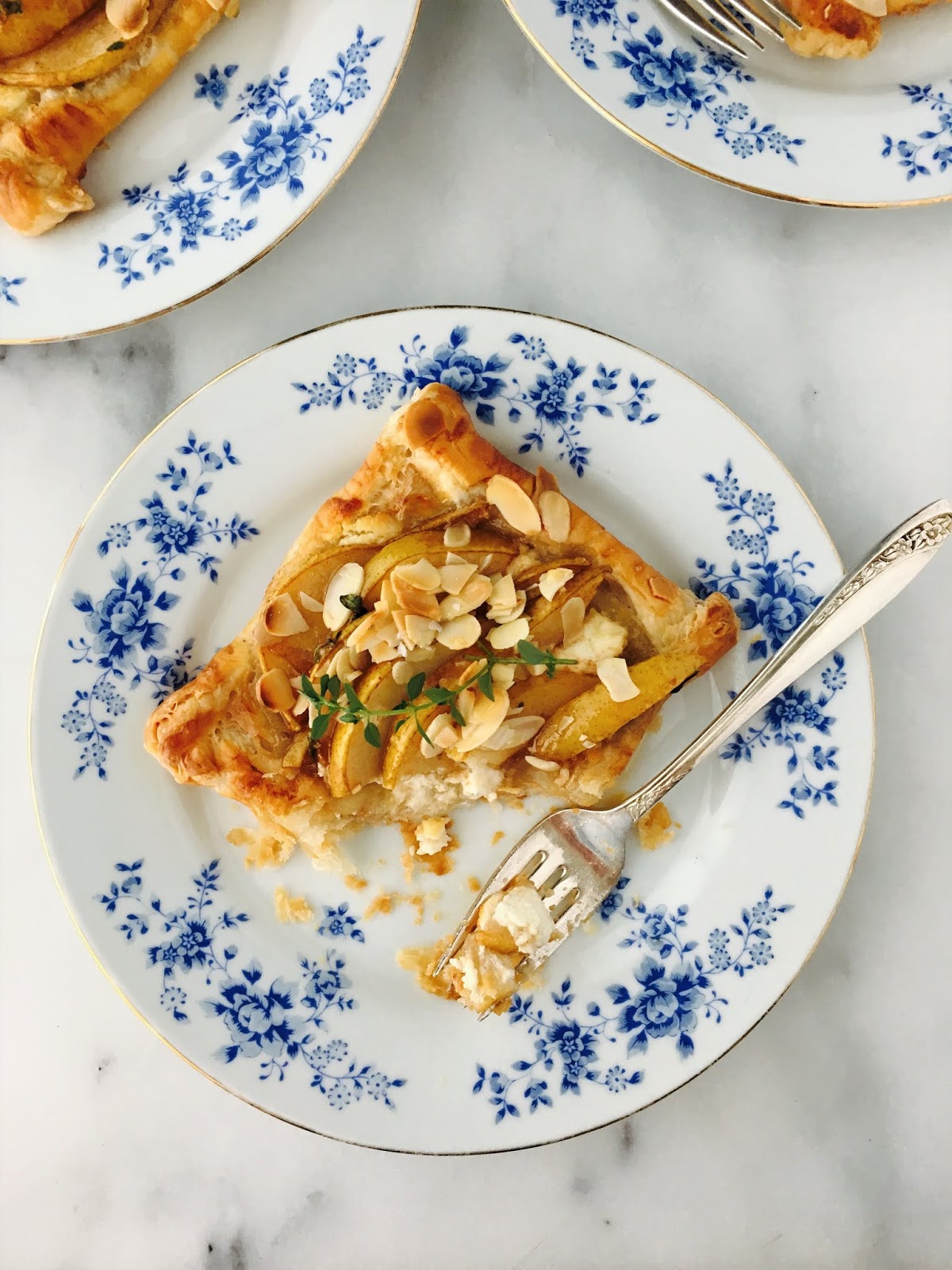sweetsugarbean Pear and Goat Cheese Tartlets with Honey Drizzle