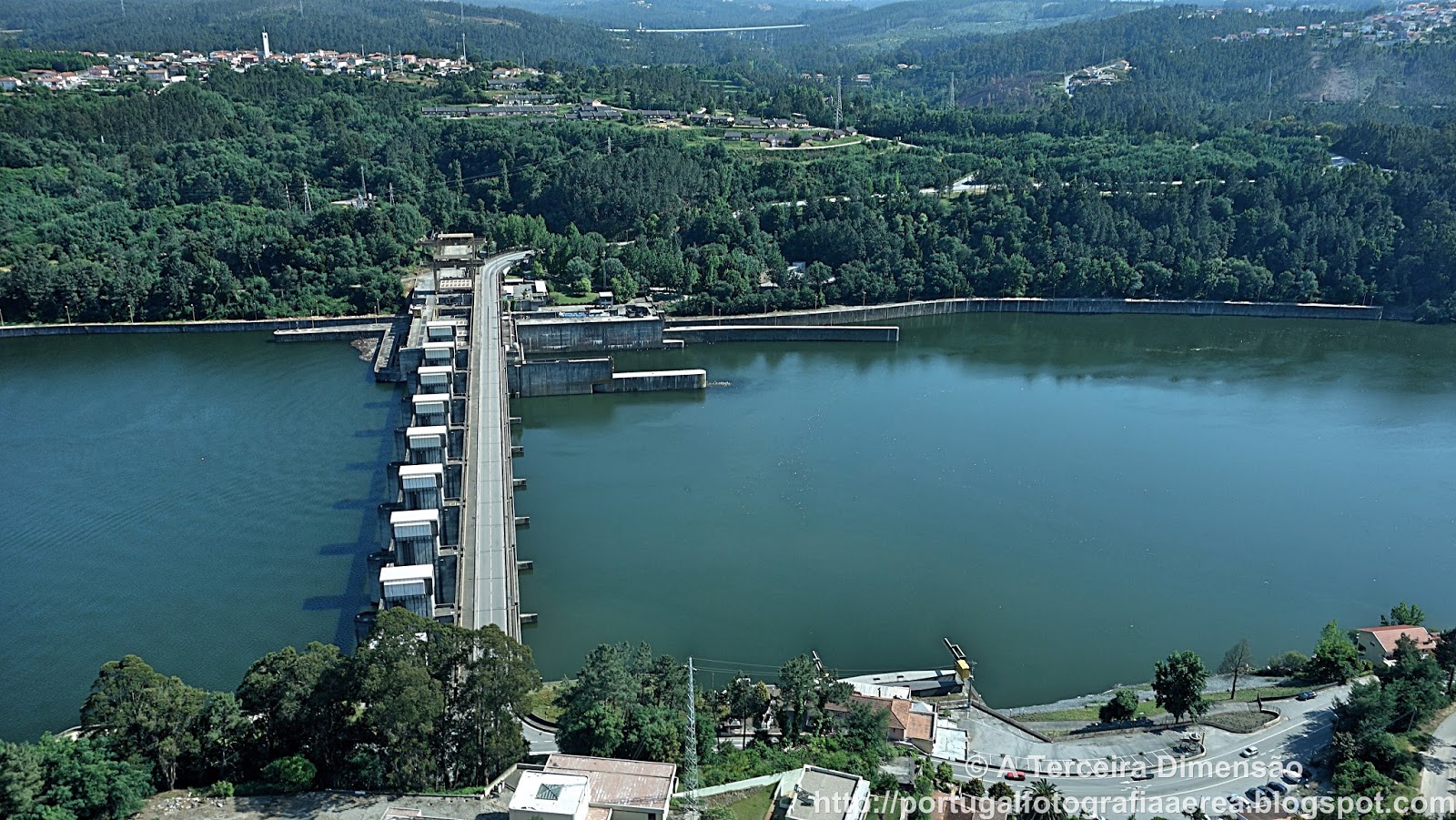 A Terceira Dimensão Barragem de CrestumaLever