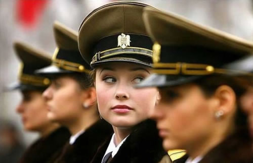 47+Russian+Army+Chicks+are+Hot.jpg