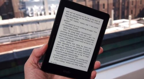 Old Kindle devices from Amazon are losing the Internet