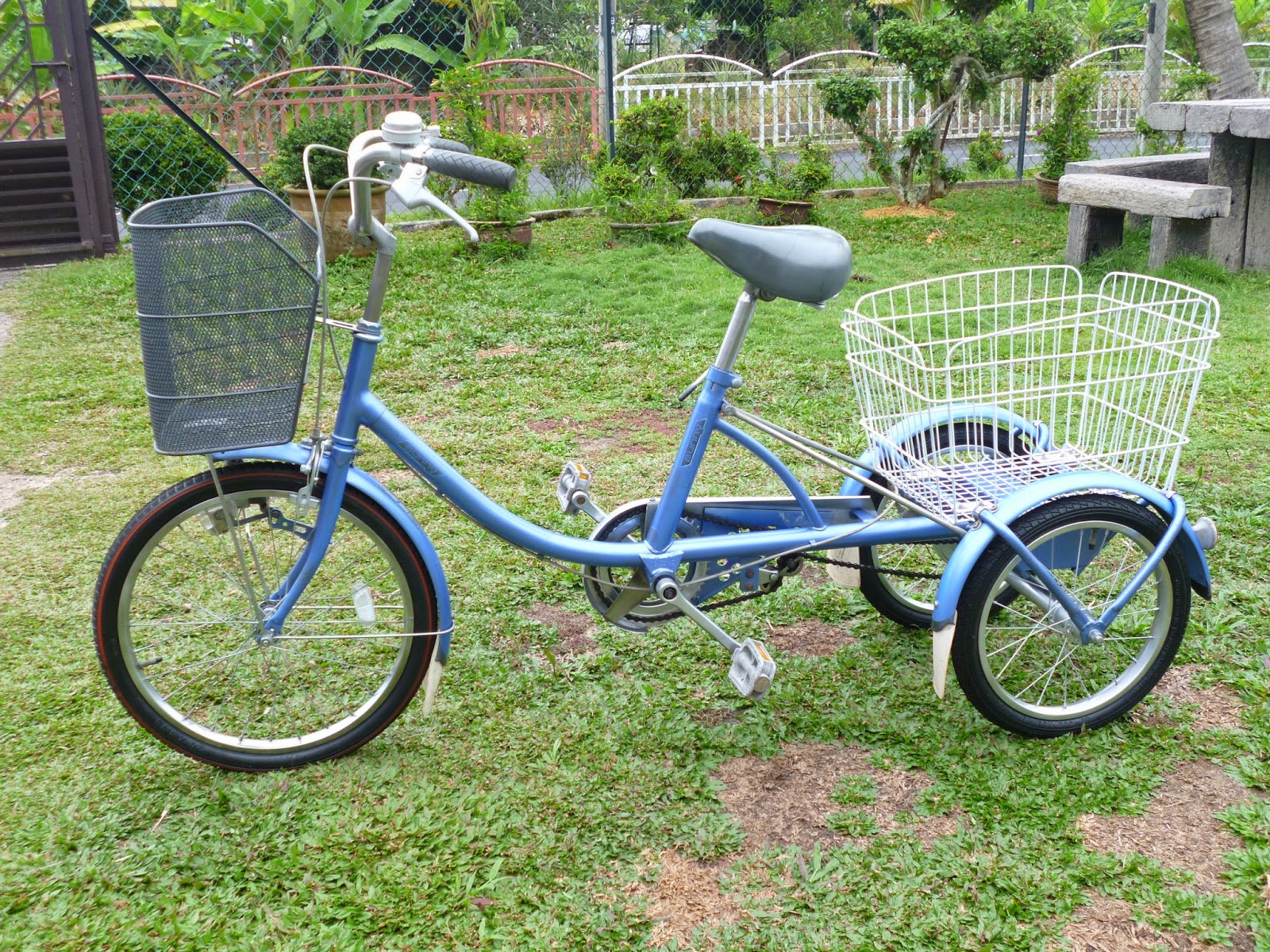 The Right Bike Store 20" + 16" Imported Used Tricycle from Japan Deki
