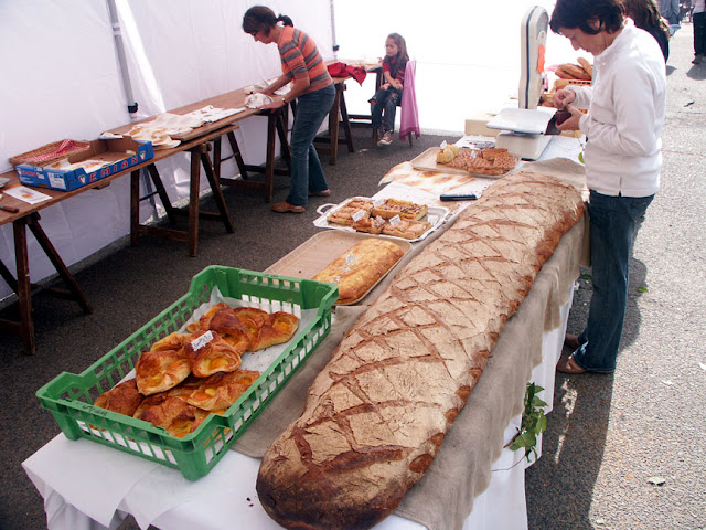 Long loaf made for a food and art festival, Indre et Loire, France. Photo by Loire Valley Time Travel.