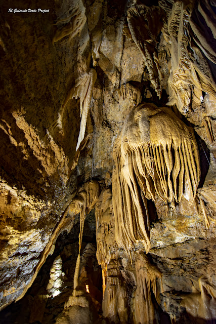 Cueva de Trabuc - Francia, por El Guisante Verde Project