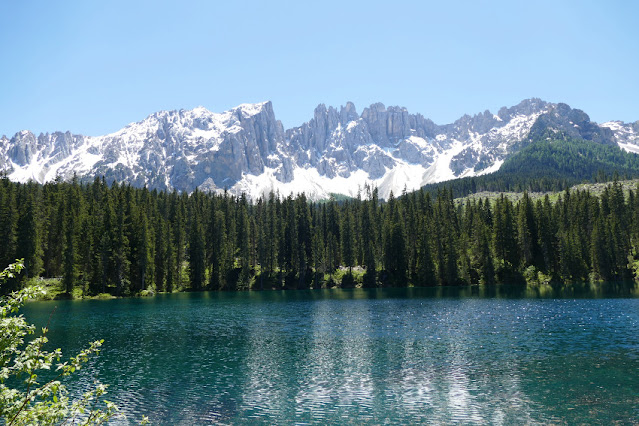 lago di carezza dove si trova