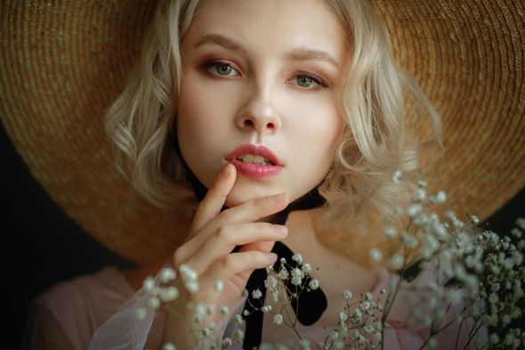 A bela modelo Alisa (Alice) Tarasenko na fotografia fashion de Nastasya Parshina Nastasya Parshina 500px arte fotografia mulheres modelos fashion russas beleza loira Alisa (Alice) Tarasenko