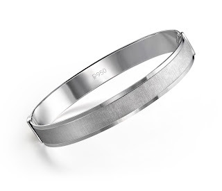 Celebrate the festivity of Eid with Pure Platinum Celebrate the festivity of Eid with Pure Platinum