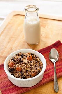 blueberry, apricot, cashew granola /></a></div>yummy blueberry granola, seved with some home made almond milk!<br />
</p>
<div style='clear: both;'></div>
</div>
<div class='post-footer'>
<p class='post-footer-line post-footer-line-1'>
<span class='post-author'>
Posted by
Jess
</span>
<span class='post-timestamp'>
at
<a class='timestamp-link' href='https://creativeinspirationsphotography.blogspot.com/2011/08/great-granola-blueberry-apricot-cashew.html' title='permanent link'>9:05 PM</a>
</span>
<span class='post-comment-link'>
<a class='comment-link' href='https://www.blogger.com/comment.g?blogID=6385187652336937955&postID=6563011523065095317' onclick=''>0
comments</a>
</span>
<span class='post-backlinks post-comment-link'>
</span>
<span class='post-icons'>
<span class='item-action'>
<a href='https://www.blogger.com/email-post.g?blogID=6385187652336937955&postID=6563011523065095317' title='Email Post'>
<span class='email-post-icon'> </span>
</a>
</span>
<span class='item-control blog-admin pid-425801178'>
<a href='https://www.blogger.com/post-edit.g?blogID=6385187652336937955&postID=6563011523065095317&from=pencil' title='Edit Post'>
<span class='quick-edit-icon'> </span>
</a>
</span>
</span>
</p>
<p class='post-footer-line post-footer-line-2'>
<span class='post-labels'>
Labels:
<a href='https://creativeinspirationsphotography.blogspot.com/search/label/granola' rel='tag'>granola</a>,
<a href='https://creativeinspirationsphotography.blogspot.com/search/label/recipes' rel='tag'>recipes</a>,
<a href='https://creativeinspirationsphotography.blogspot.com/search/label/vegan' rel='tag'>vegan</a>,
<a href='https://creativeinspirationsphotography.blogspot.com/search/label/vegetarian' rel='tag'>vegetarian</a>
</span>
</p>
<p class='post-footer-line post-footer-line-3'></p>
</div>
</div>
<h2 class='date-header'>Wednesday, August 3, 2011</h2>
<div class='post uncustomized-post-template'>
<a name='5434912688316792206'></a>
<h3 class='post-title'>
<a href='https://creativeinspirationsphotography.blogspot.com/2011/08/chana-palak-masala.html'>Chana Palak Masala</a>
</h3>
<div class='post-header-line-1'></div>
<div class='post-body'>
<script src='http://www.stumbleupon.com/hostedbadge.php?s=1'></script><p>There's no doubt that I love Indian food! I love all of the spices you'd normally find in traditional Indian cuisine, which are warm and inviting. Cumin, corriander, curry, turmeric....they are all in here! <br />
<br />
The recipe comes from the cookbook <u>The Happy Herbivore</u>, by Lindsay Nixon.<br />
<br />
<span style=