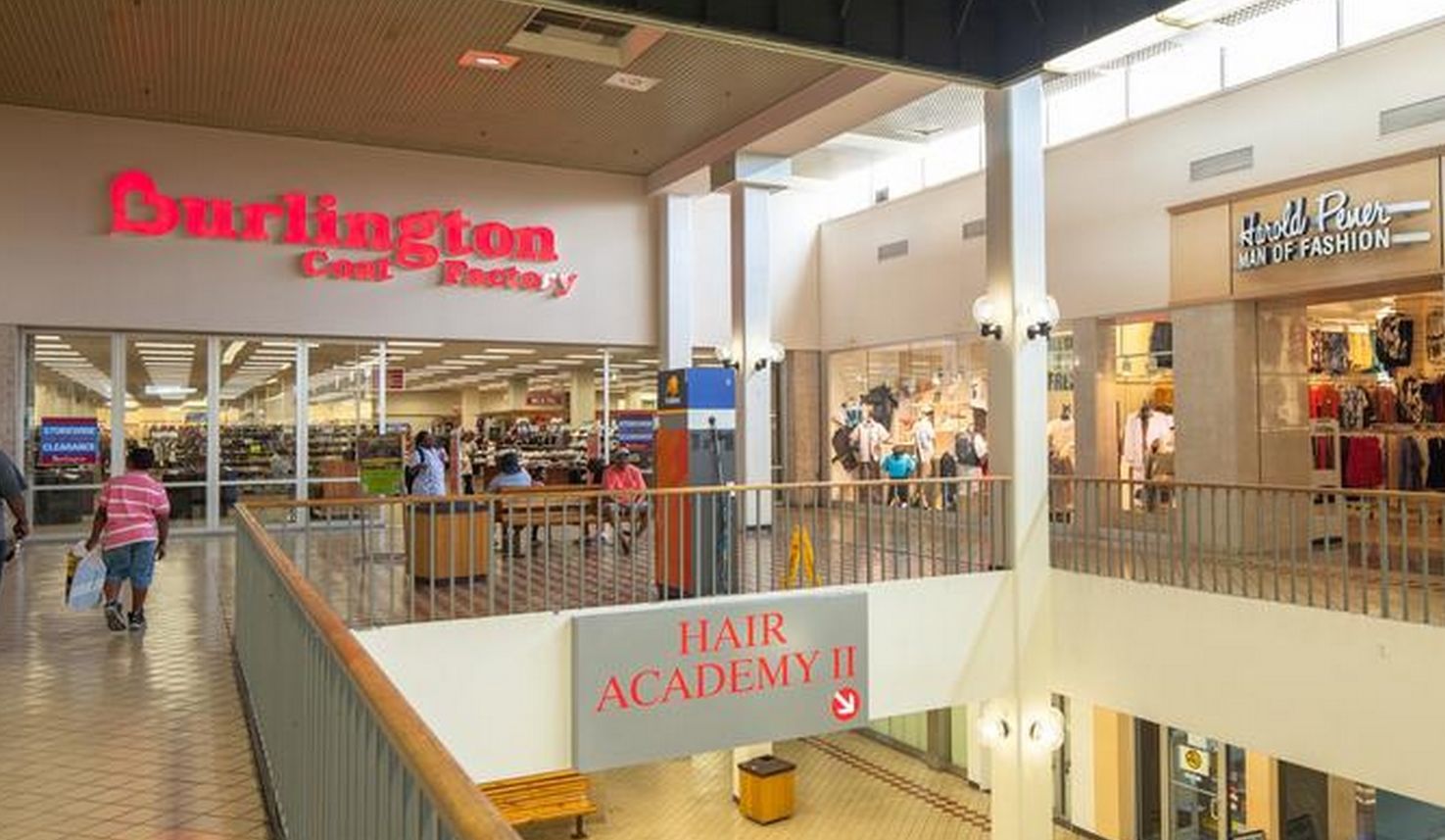 MALL HALL OF FAME October 2006