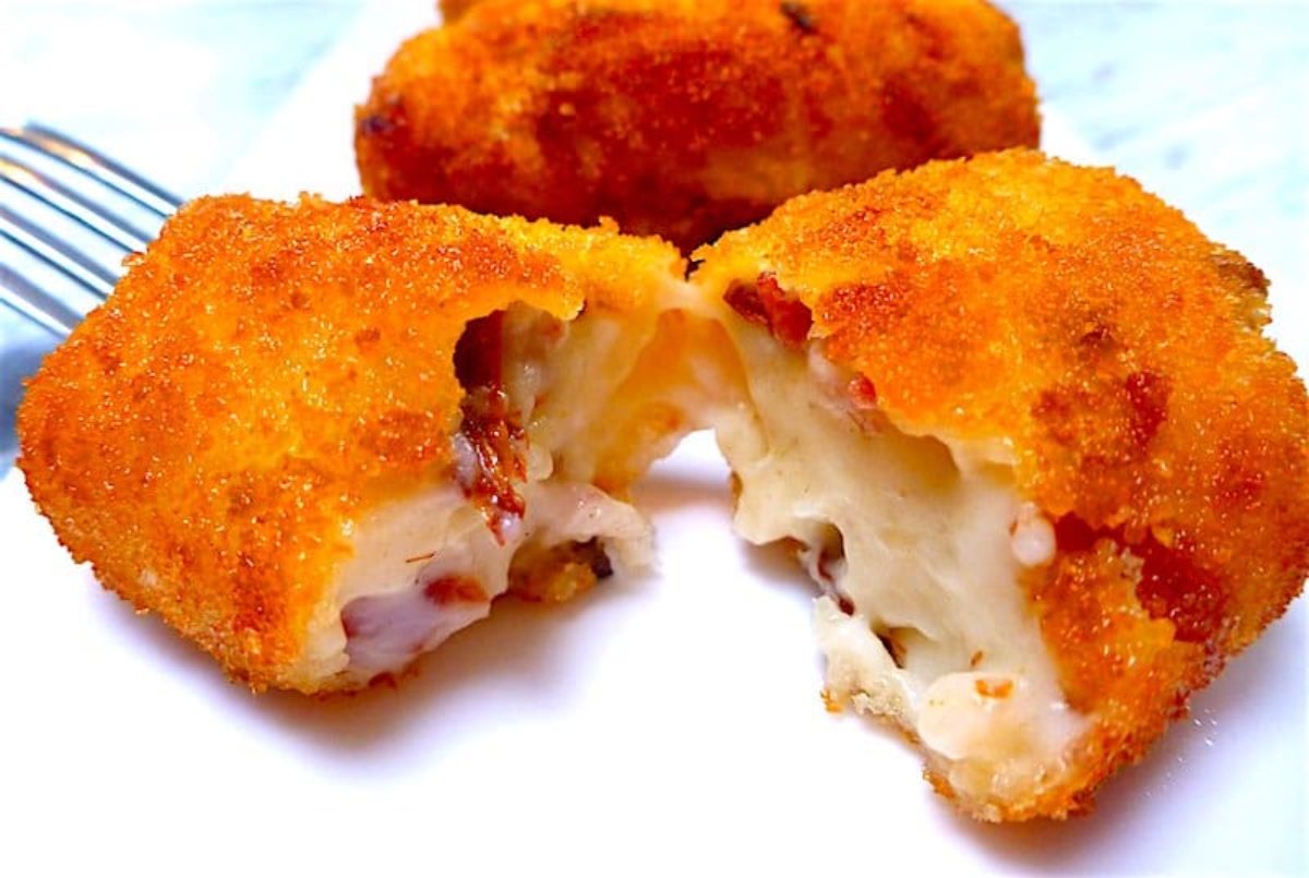 Secret Tenerife Croquetas de jamón (Ham Croquettes)