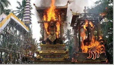 Budaya Ngaben (Bali) - berbagaireviews.com