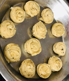 sindhi-khasta-pakwan-recipe-step-3(9)