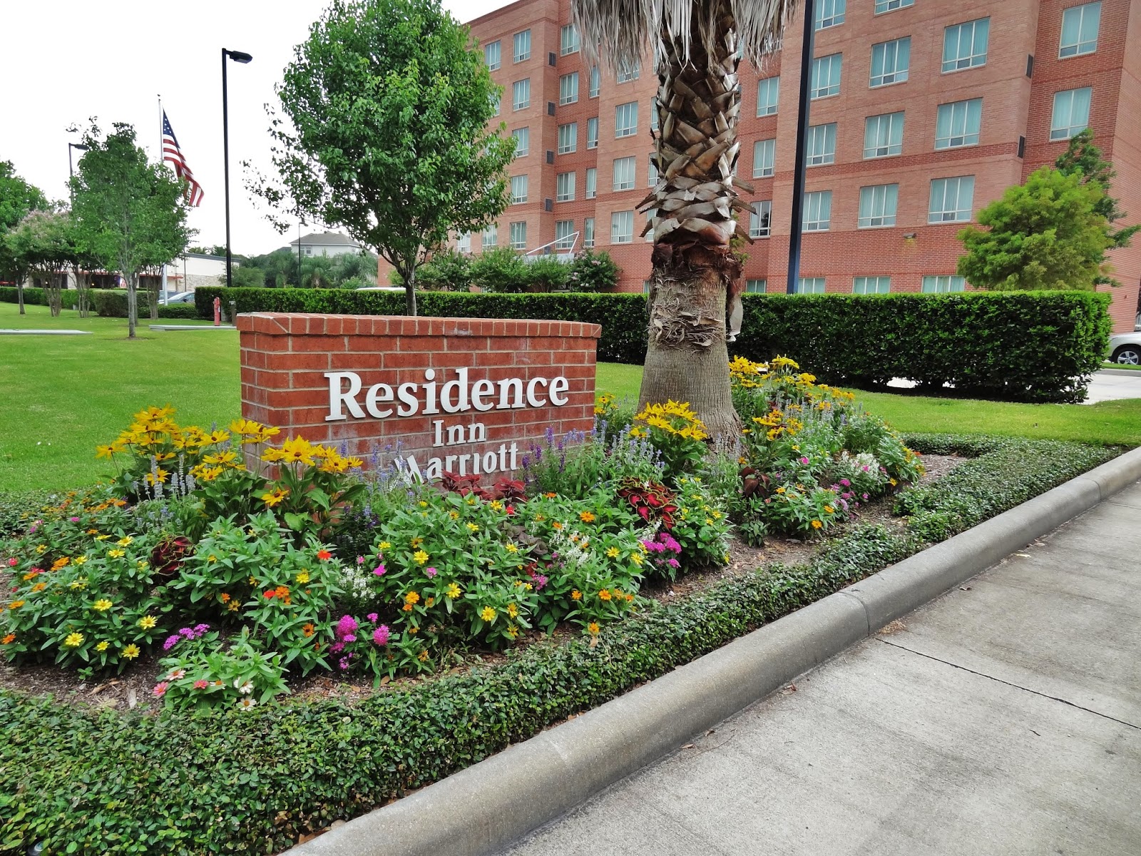 HTownWest Photo Blog on Eldridge Parkway