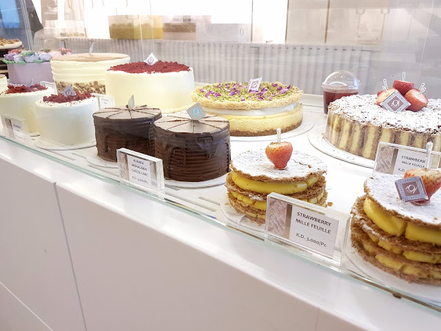 Mini Cakes at Or Noyau, Mangaf, Kuwait