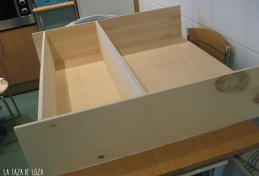 Cocina de madera para jugar: increíble tutorial | Manualidades