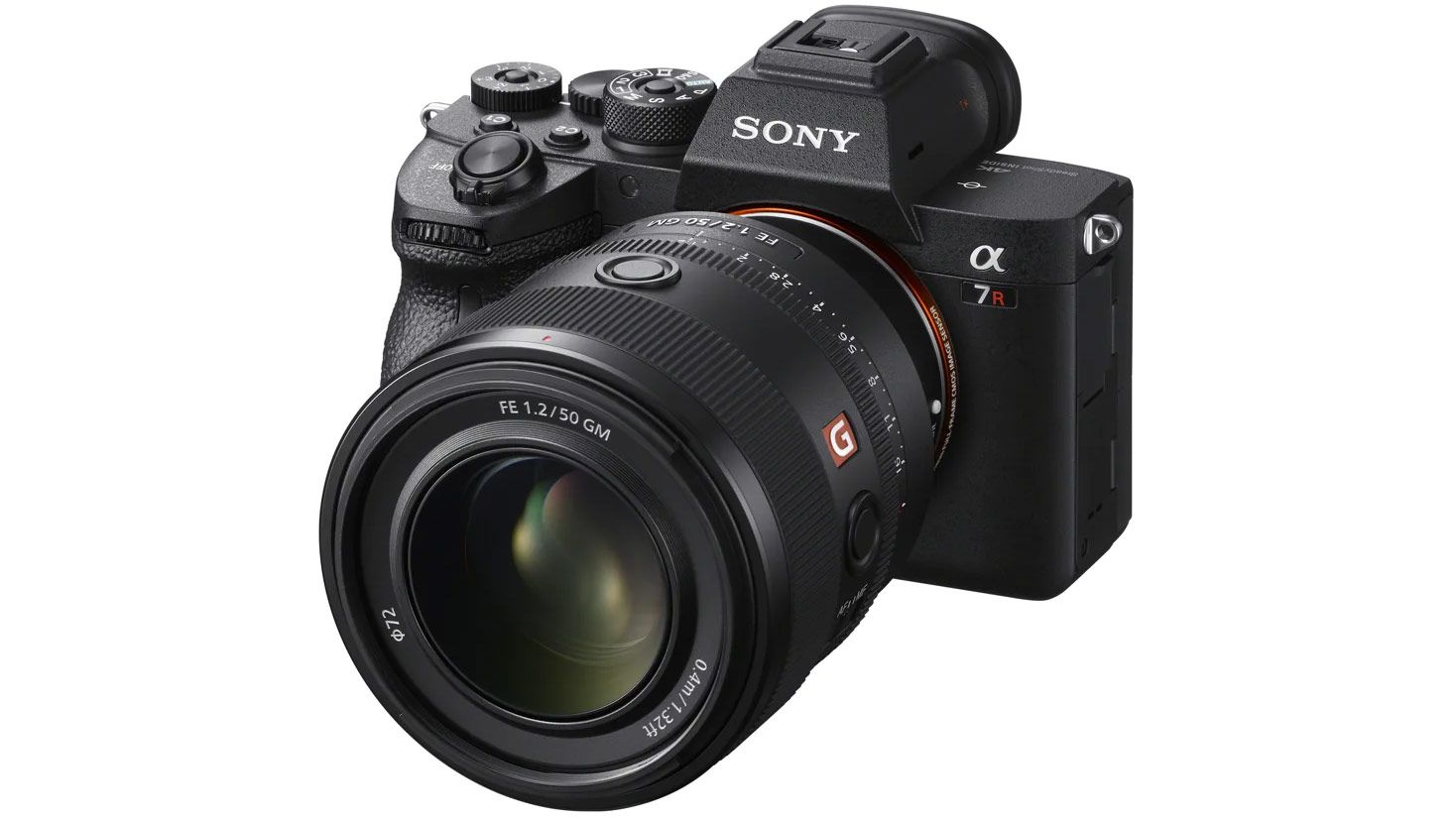 Объектив Sony FE 50mm f/1.2 GM с камерой Sony