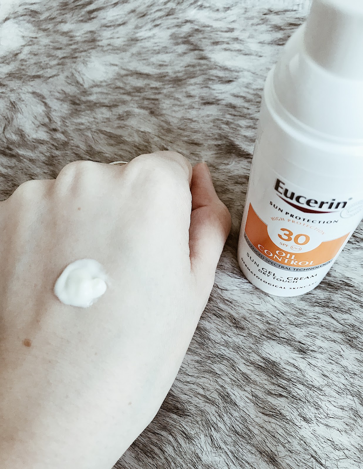 Eucerin Sun Protection SPF 30 Oil Control Eucerin Sun Protection SPF 30 Oil Control