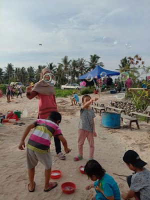 Unplan Balik Kampung  kedai empat  parit buntar bawa ayah jalan-jalan ban pecah pantai sumpahan main buih di pantai parit buntar Santai Petang Di Ban Pecah ban pecah beach  ban pecah tanjung piandang kuala kurau perak  maksud ban pecah  mee udang ban pecah tanjung piandang  memancing di ban pecah  memancing di ban pecah kuala kurau  gulai sembilang ban pecah  mandi di ban pecah Pelbagai Aktiviti Menarik Di Pantai Ban Pecah