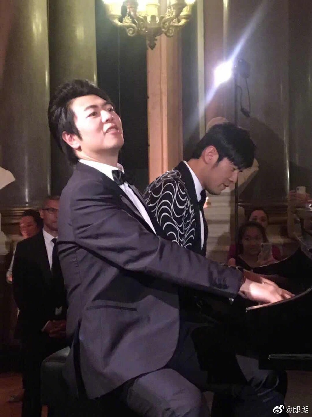 Lang Lang Fell in Love at First Sight When He Met His NowWife Gina
