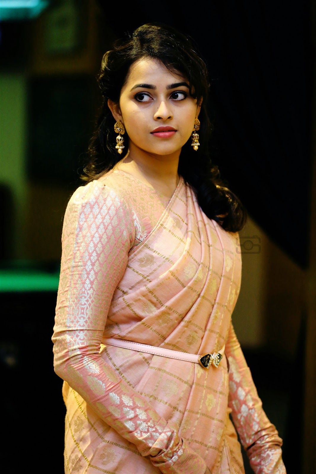 Sri Divya Latest Hd Images Wallpapers Tamil Actress Sri Divya Hot Sex Hot Sex Picture