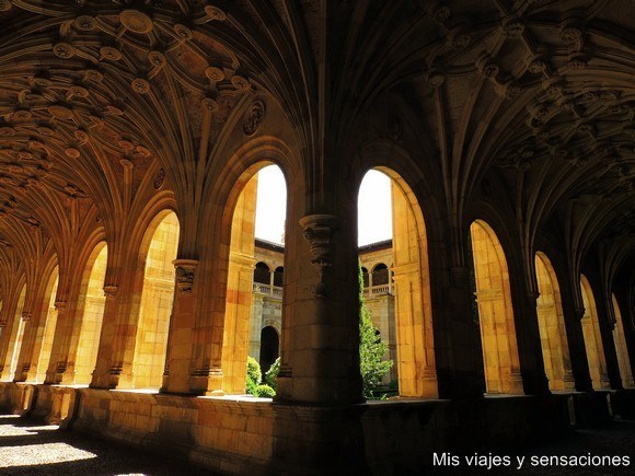 Claustro parador de San Marcos, León