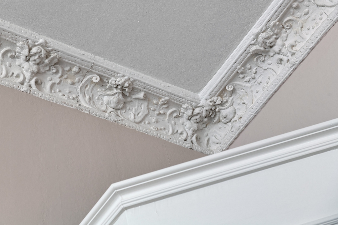 ON RESTE ENCORE UN PEU